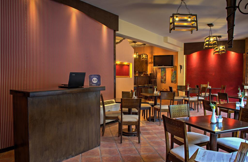 Xenonas Sta Tzakia Hotel Karpenisi Ngoại thất bức ảnh