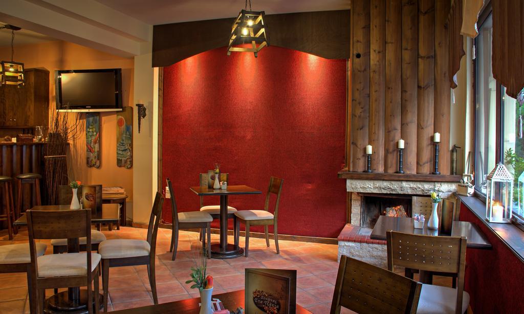 Xenonas Sta Tzakia Hotel Karpenisi Ngoại thất bức ảnh